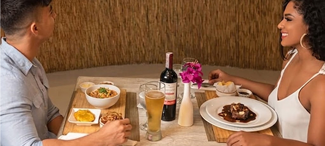 Restaurante de Comida Típica e Internacional en Cartagena