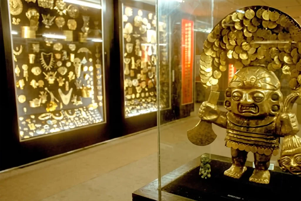 Pre-Columbian gold figure at the Zenú Gold Museum in Cartagena, showcasing Colombia's indigenous cultural heritage.